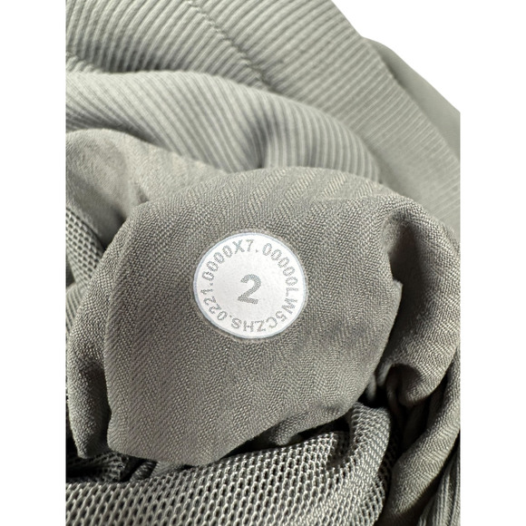 lululemon Beyond the Studio Jogger Size 2 Grey Sage Ruched Athleisure Tapered - Picture 10 of 10
